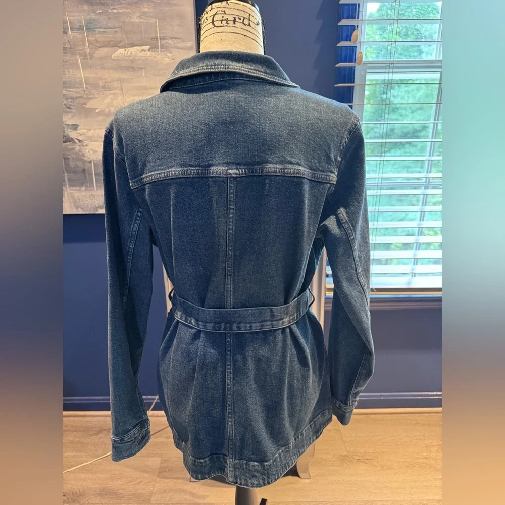 Old Navy Belted Blue Jean Jacket Chic Style NWOT - Picture 3 of 5